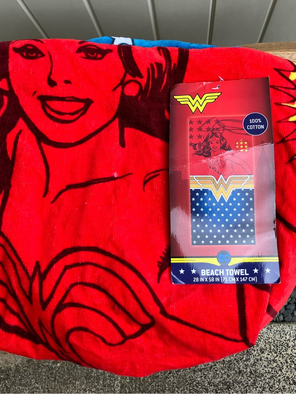 Wonder Woman Beach Towel DC comics NWT